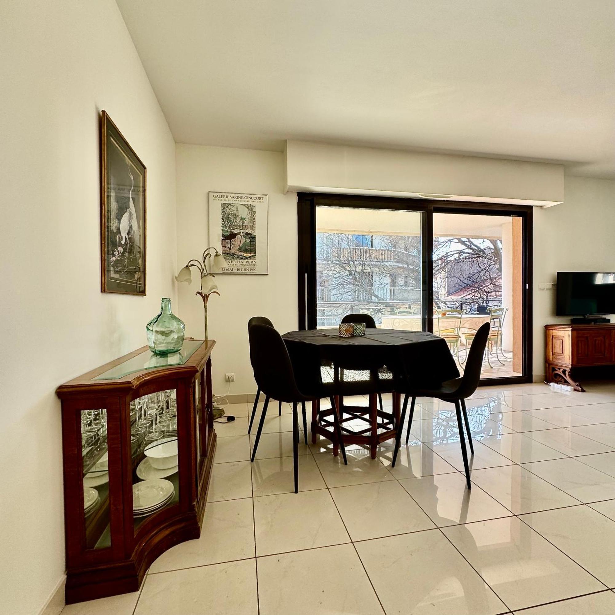 Spacious Luxury Apt, 12 Min Walk To Croisette Beach And Conf Centre Cannes Eksteriør billede